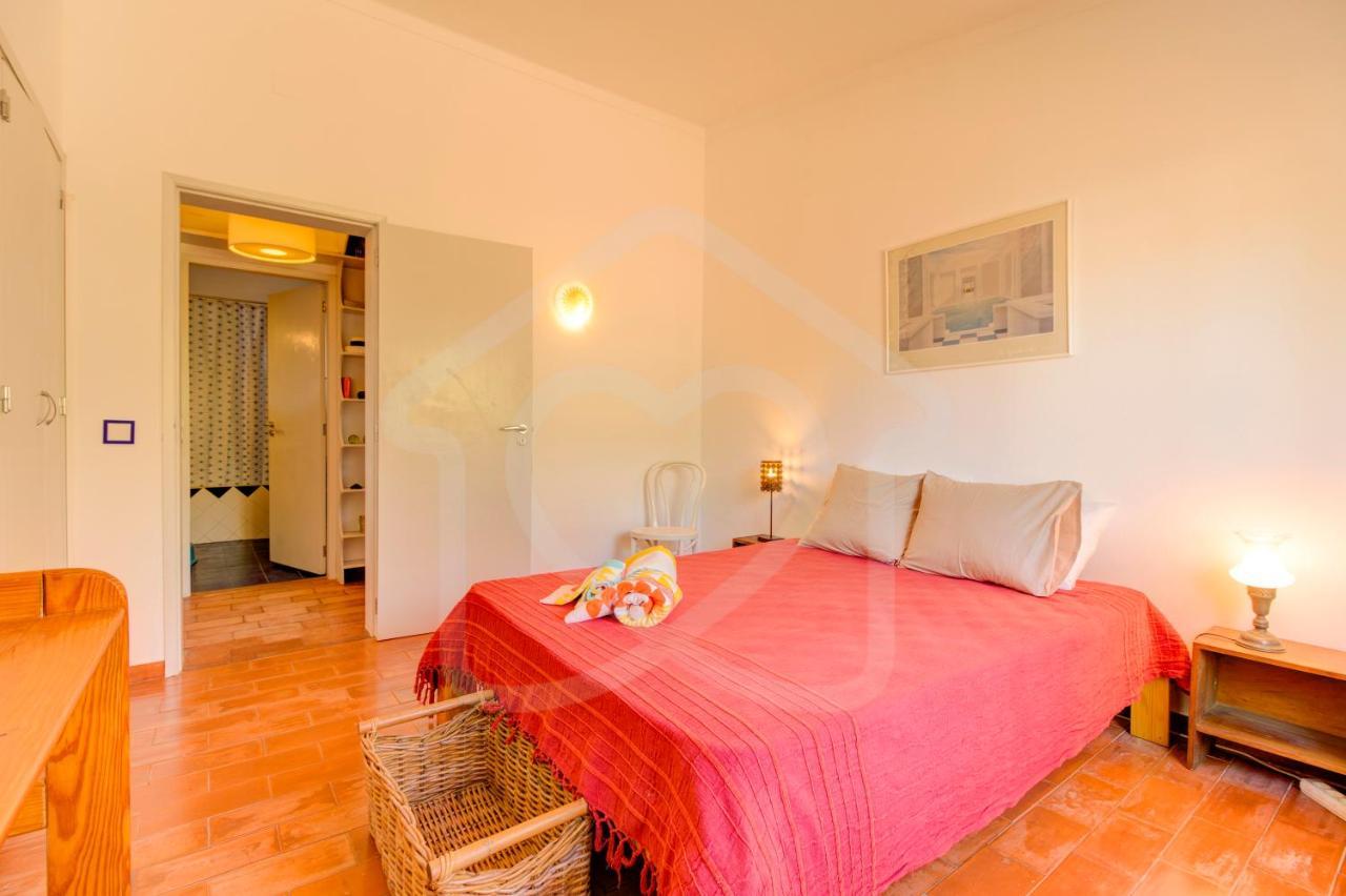 לגואה Villas2Go2 Praia Da Marinha מראה חיצוני תמונה